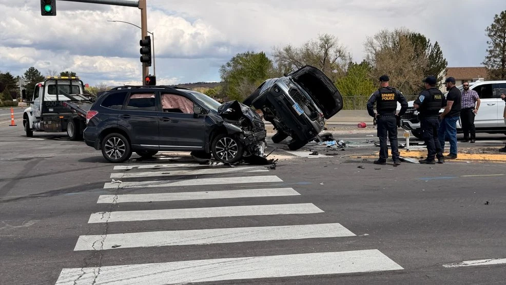 Sparks Blvd Crash: Road Closures Disrupt Traffic at Prater Way Intersection — Sparks Authorities Urge Caution